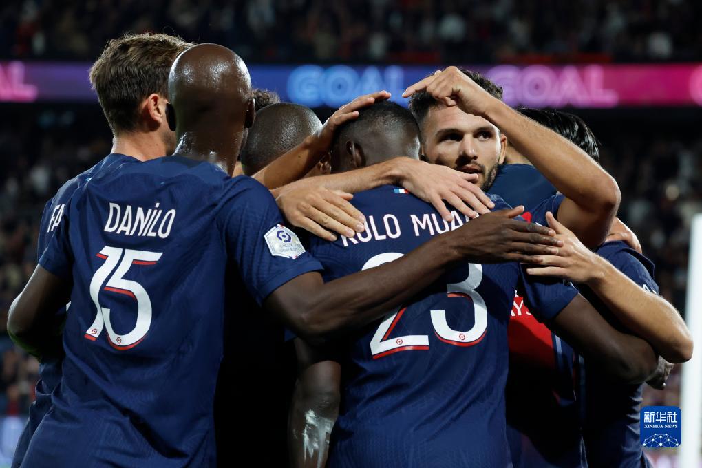 西海岸总经理：杨智、刘健、毛雷尔等人将跟随邵佳一加入国足（西海岸总经理宣布：杨智、刘健、毛雷尔等将与邵佳一一道加盟国足）